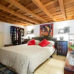 Savelli Apartment